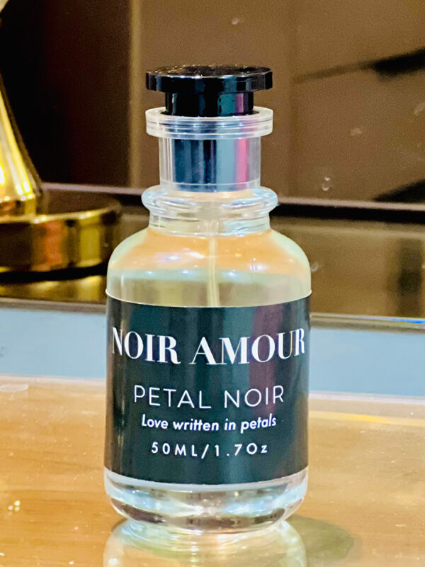 Petal Noir